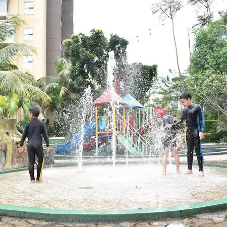 Lorin Syariah Hotel Sentul-3